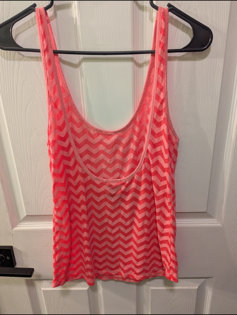 PINK Victoria's Secret Coral Chevron Tank Top - Picture 9 of 11